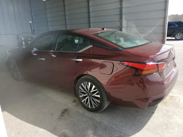1N4BL4DV5PN377682 2023 NISSAN ALTIMA - Image 2