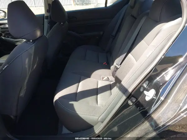 2023 NISSAN ALTIMA auction photo 8
