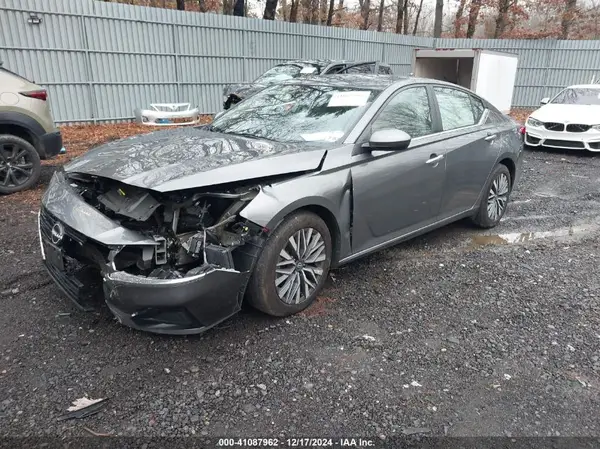 1N4BL4DV5PN422605 2023 NISSAN ALTIMA - Image 2