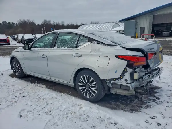 1N4BL4DV5RN304167 2024 NISSAN ALTIMA - Image 2