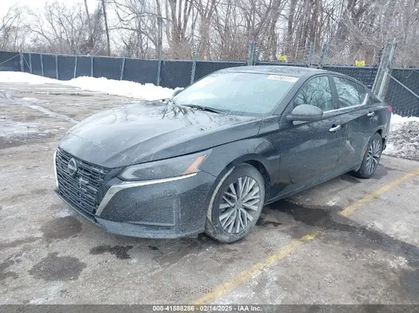 1N4BL4DV5RN306873 2024 NISSAN ALTIMA - Image 2