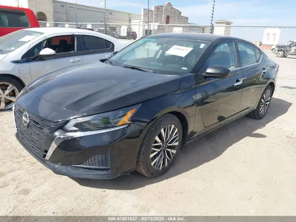 1N4BL4DV5RN307960 2024 NISSAN ALTIMA - Image 2