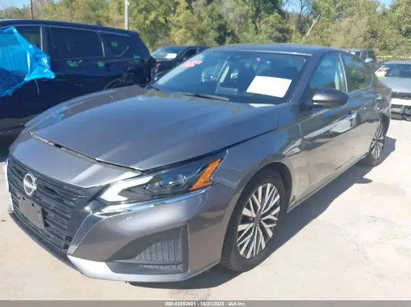 1N4BL4DV5RN311765 2024 NISSAN ALTIMA - Image 2