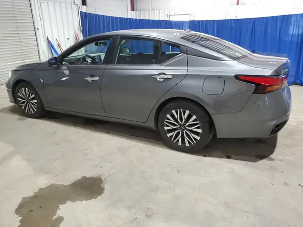 1N4BL4DV5RN334074 2024 NISSAN ALTIMA - Image 2