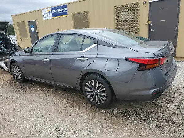 1N4BL4DV5RN334642 2024 NISSAN ALTIMA - Image 2