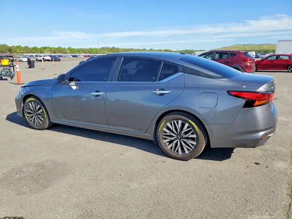 1N4BL4DV5RN356429 2024 NISSAN ALTIMA - Image 2