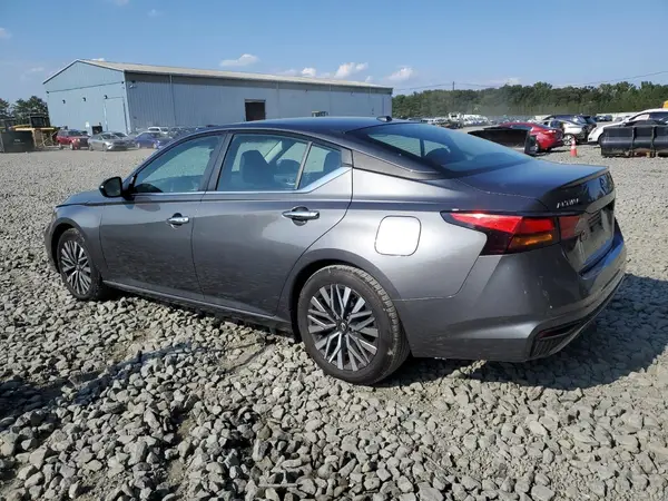 1N4BL4DV5RN357676 2024 NISSAN ALTIMA - Image 2