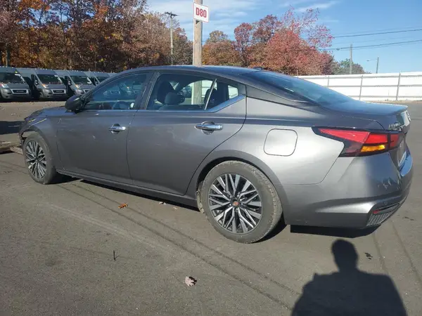 1N4BL4DV5RN361484 2024 NISSAN ALTIMA - Image 2