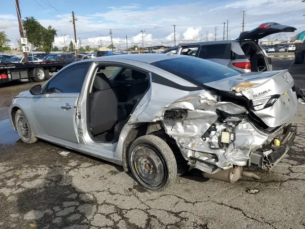 1N4BL4DV5RN362117 2024 NISSAN ALTIMA - Image 2