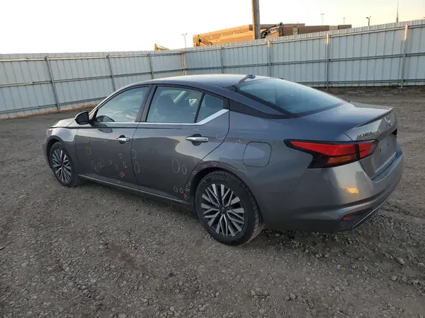 1N4BL4DV5RN370847 2024 NISSAN ALTIMA - Image 2