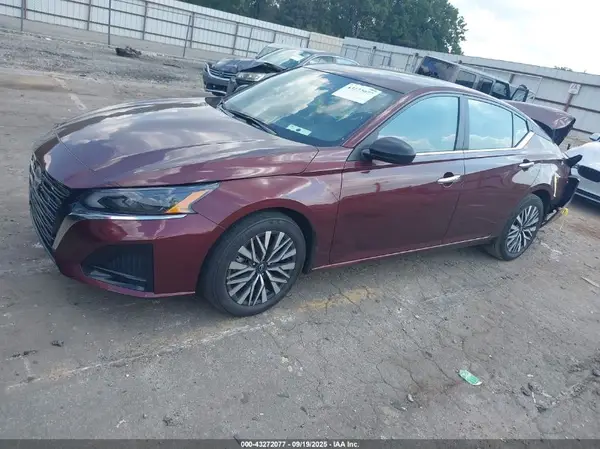 1N4BL4DV5RN433137 2024 NISSAN ALTIMA - Image 2