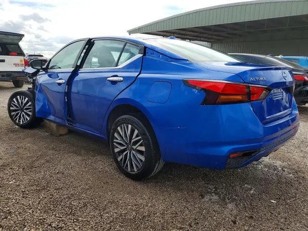 1N4BL4DV5SN301839 2025 NISSAN ALTIMA - Image 2