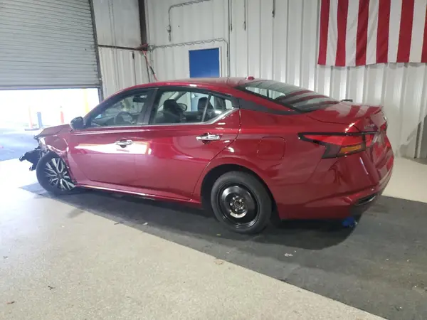 1N4BL4DV5SN305325 2025 NISSAN ALTIMA - Image 2