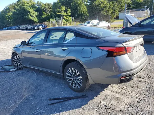 1N4BL4DV5SN307530 2025 NISSAN ALTIMA - Image 2