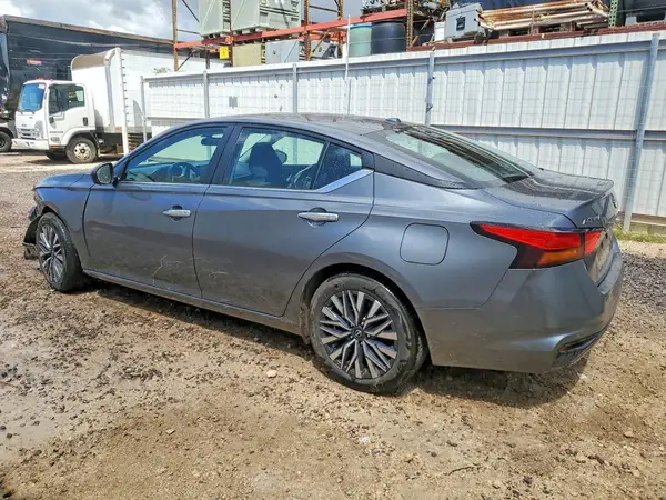 1N4BL4DV5SN320214 2025 NISSAN ALTIMA - Image 2