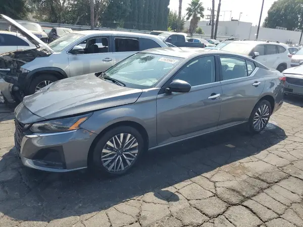 1N4BL4DV5SN337000 2025 NISSAN ALTIMA - Image 1