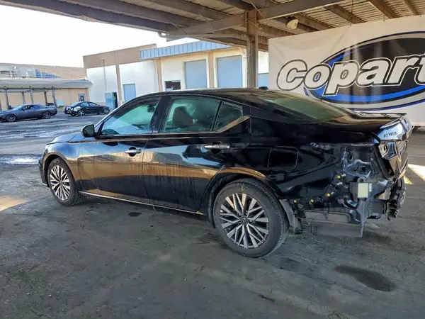 1N4BL4DV5SN345193 2025 NISSAN ALTIMA - Image 2