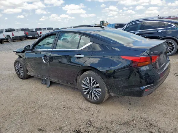 1N4BL4DV5SN350071 2025 NISSAN ALTIMA - Image 2