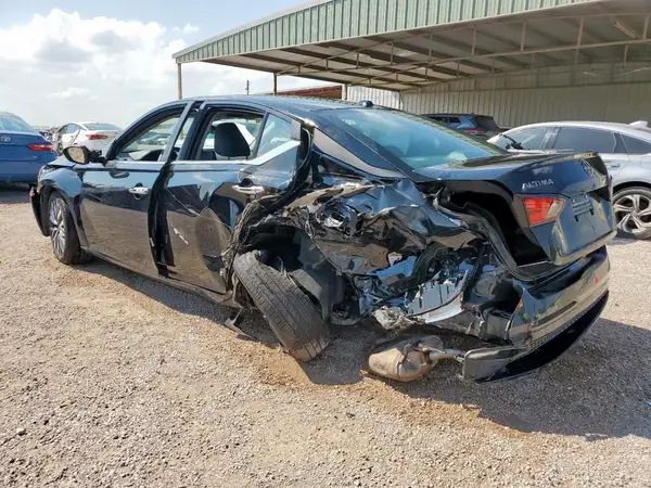 1N4BL4DV5SN351317 2025 NISSAN ALTIMA - Image 2
