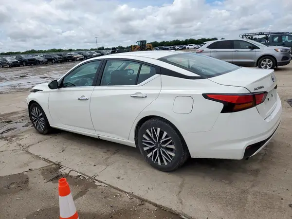 1N4BL4DV5SN355206 2025 NISSAN ALTIMA - Image 2