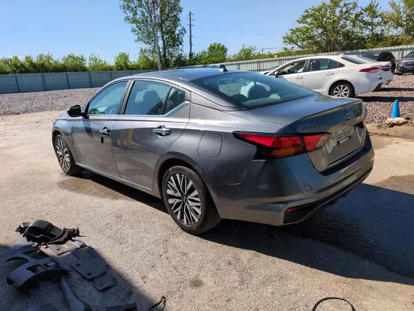 1N4BL4DV5SN368795 2025 NISSAN ALTIMA - Image 2