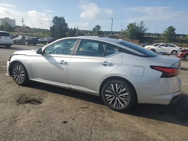 1N4BL4DV5SN379974 2025 NISSAN ALTIMA - Image 2