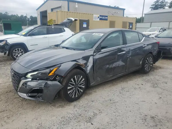 1N4BL4DV5SN388898 2025 NISSAN ALTIMA - Image 1