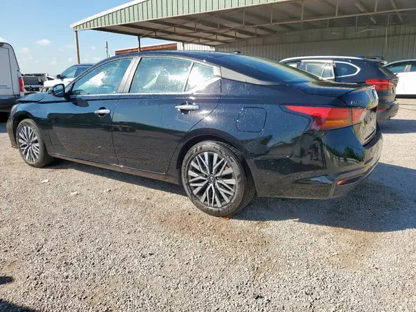 1N4BL4DV5SN397391 2025 NISSAN ALTIMA - Image 2