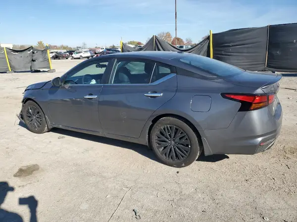 1N4BL4DV5SN412309 2025 NISSAN ALTIMA - Image 2
