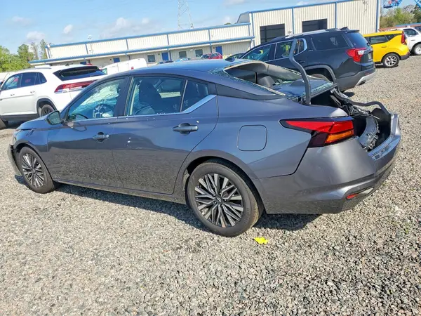 1N4BL4DV5TN307500 2026 NISSAN ALTIMA - Image 2