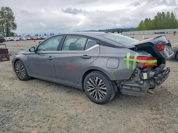 1N4BL4DV5TN317685 2026 NISSAN ALTIMA - Image 2