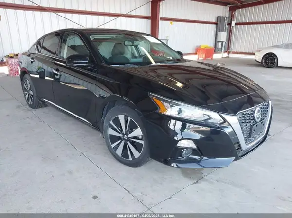 1N4BL4DV6KC112418 2019 NISSAN ALTIMA - Image 1