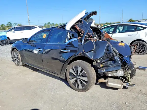 1N4BL4DV6KC131860 2019 NISSAN ALTIMA - Image 2