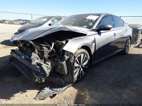 1N4BL4DV6KC133902 2019 NISSAN ALTIMA - Image 2