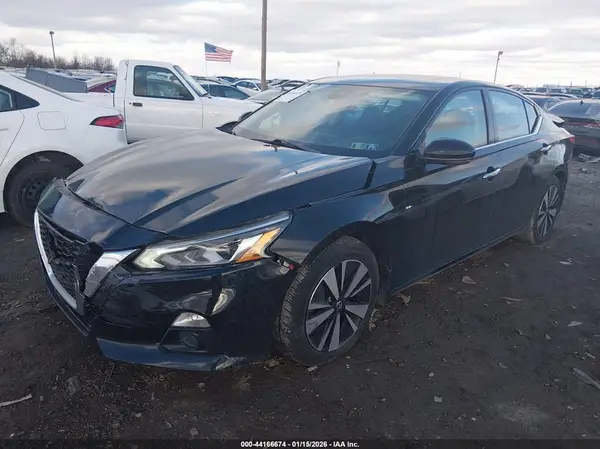 1N4BL4DV6KC143278 2019 NISSAN ALTIMA - Image 2