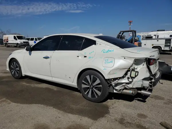 1N4BL4DV6KC193548 2019 NISSAN ALTIMA - Image 2