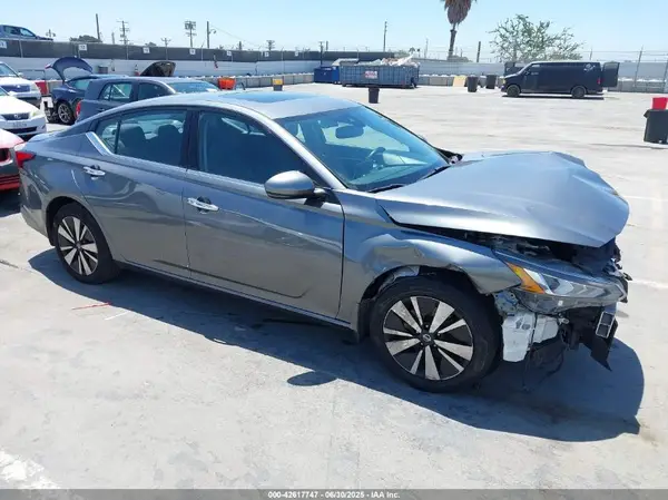 1N4BL4DV6LC189839 2020 NISSAN ALTIMA - Image 1