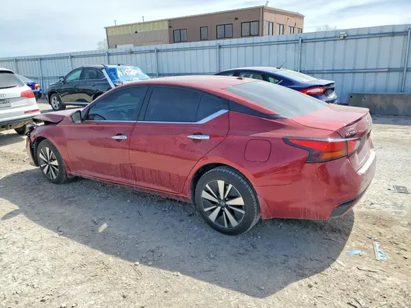 1N4BL4DV6MN319138 2021 NISSAN ALTIMA - Image 2