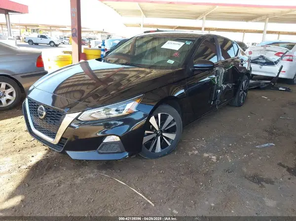 1N4BL4DV6MN336375 2021 NISSAN ALTIMA - Image 2
