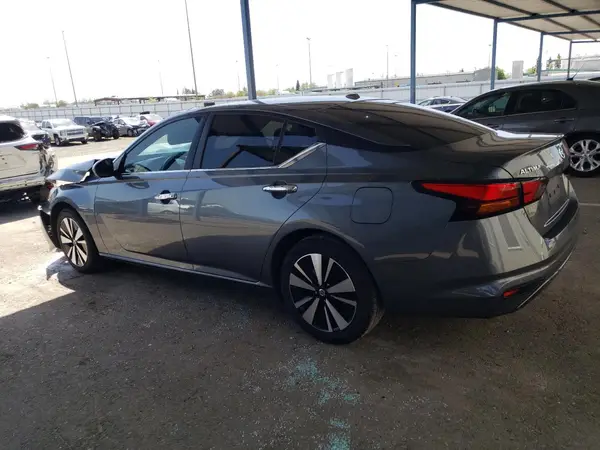 1N4BL4DV6MN340278 2021 NISSAN ALTIMA - Image 2