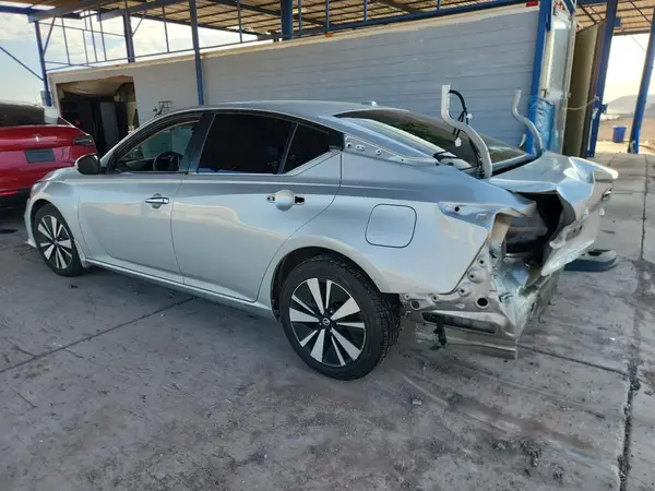 1N4BL4DV6MN343603 2021 NISSAN ALTIMA - Image 2