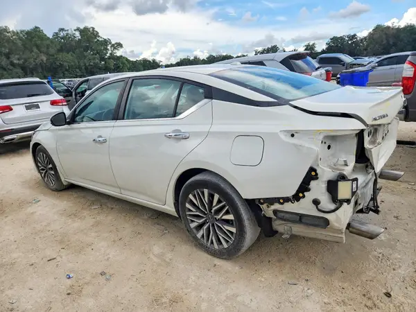 1N4BL4DV6MN346064 2021 NISSAN ALTIMA - Image 2