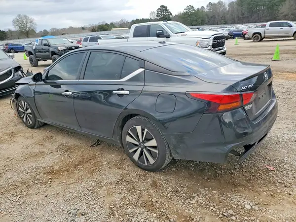 1N4BL4DV6MN360112 2021 NISSAN ALTIMA - Image 2