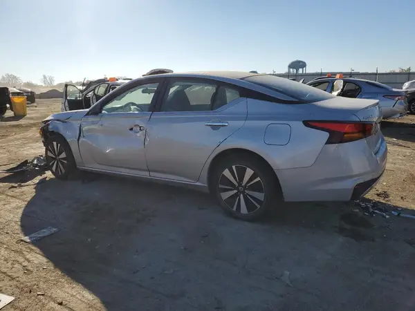 1N4BL4DV6MN366444 2021 NISSAN ALTIMA - Image 2