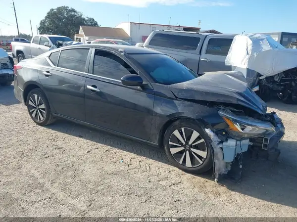 1N4BL4DV6MN367335 2021 NISSAN ALTIMA