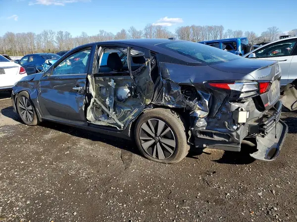 1N4BL4DV6MN368243 2021 NISSAN ALTIMA - Image 2