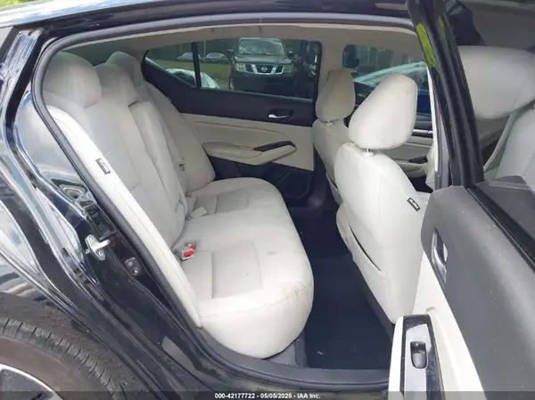 1N4BL4DV6MN411057 2021 NISSAN ALTIMA - Image 8
