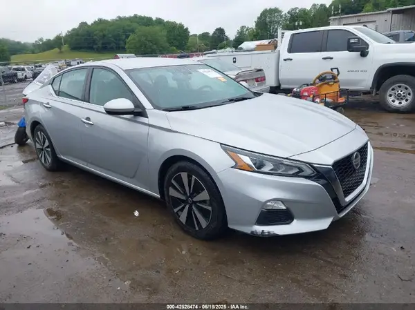 1N4BL4DV6MN412239 2021 NISSAN ALTIMA - Image 1