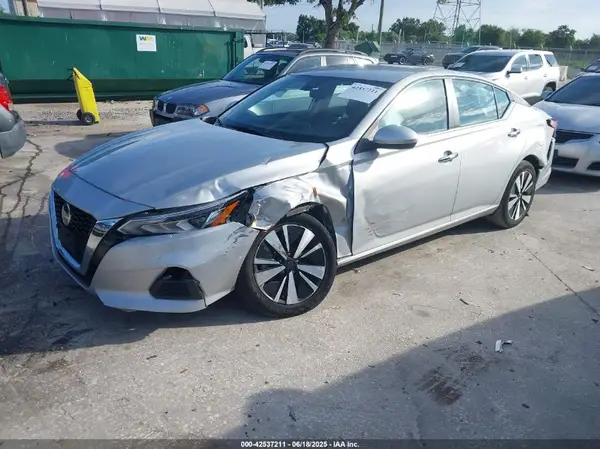 1N4BL4DV6MN415495 2021 NISSAN ALTIMA - Image 2