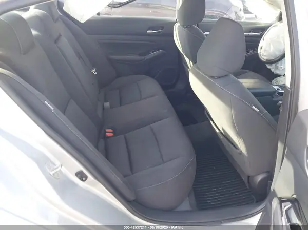 1N4BL4DV6MN415495 2021 NISSAN ALTIMA - Image 8